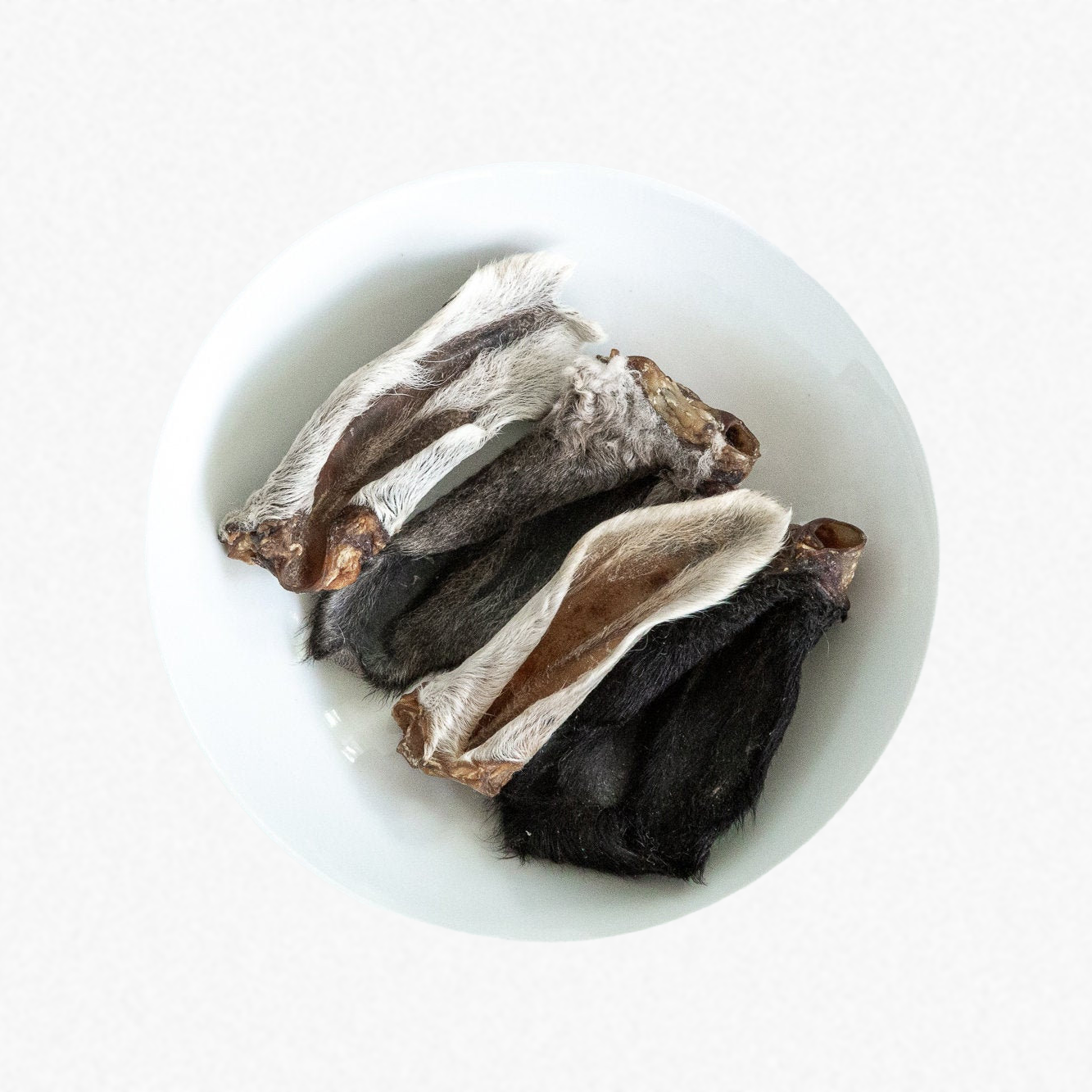 Dehydrated Lamb Ears (Fur-on)