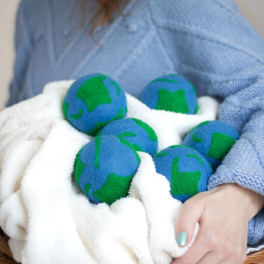 Mama Earth Eco Dryer Balls - Set of 6 - Earth Month