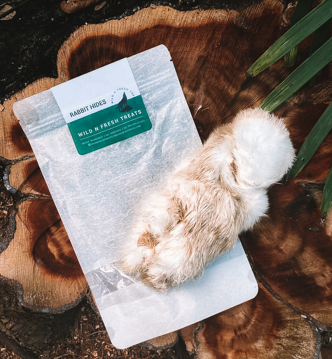 Dehydrated Rabbit Hide Chips – Wild n Fresh Treats